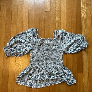 Like new women’s blouse